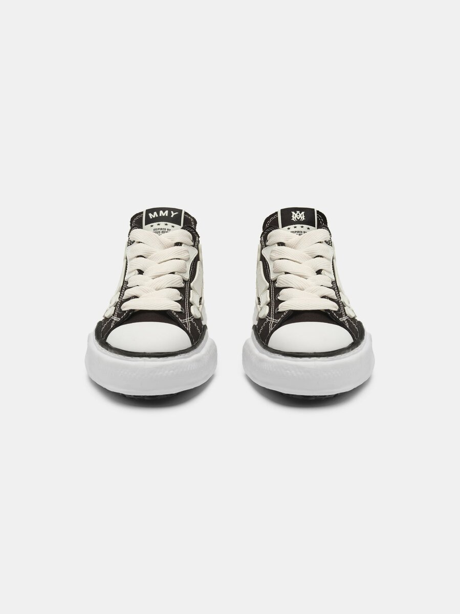MMY BONES SNEAKER